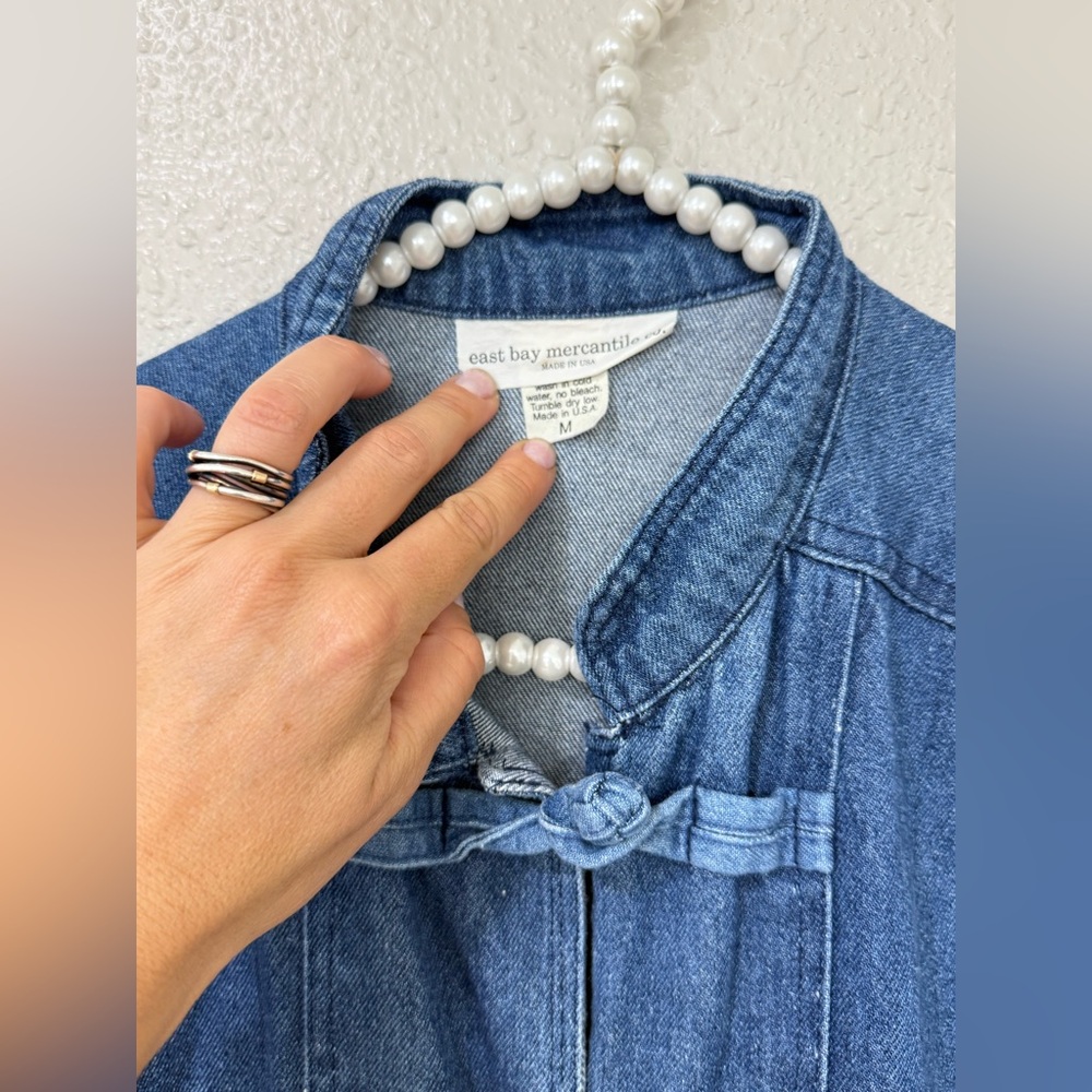 East Bay Mercantile Denim Jacket Chinese Style Frog Closure Trendy Chore Coat M - Picture 3 of 8